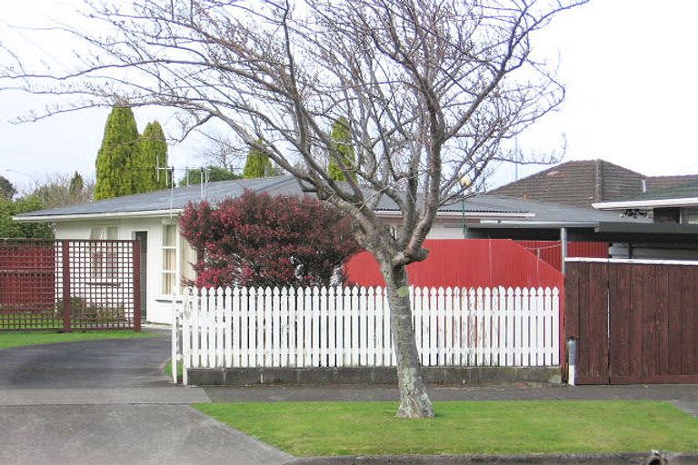 Photo of property in 16 East Street, Terrace End, Palmerston North, 4410