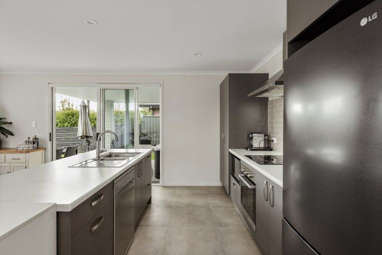 Photo of property in 37 Te Ranga Memorial Drive, Pyes Pa, Tauranga, 3112