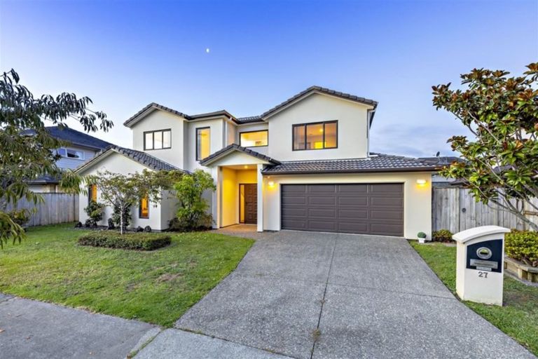 Photo of property in 27 Malahide Drive, Flat Bush, Auckland, 2019