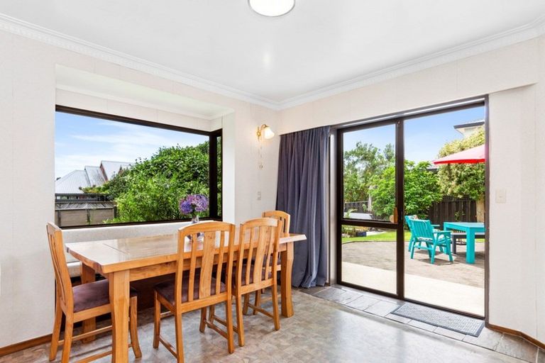 Photo of property in 35 Ruamoana Place, Omokoroa, 3114