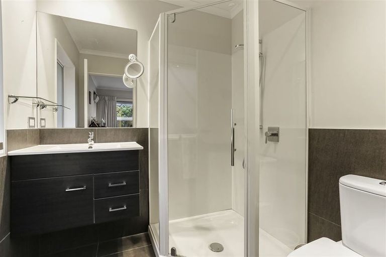 Photo of property in 65 Madison Terrace, Silverdale, 0932