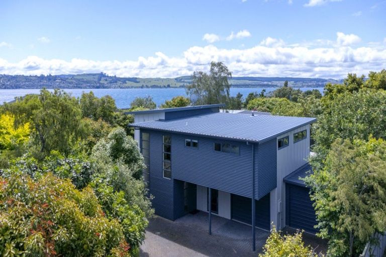 Photo of property in 10 Kapuka Place, Wharewaka, Taupo, 3330