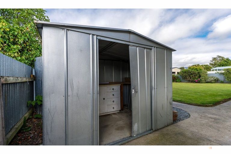 Photo of property in 11 Coronation Street, Waimate, 7924