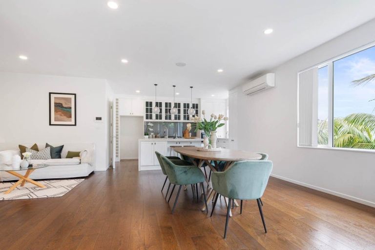 Photo of property in 18a Sunrise Avenue, Mairangi Bay, Auckland, 0630