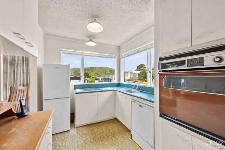 Photo of property in 66a Major Drive, Kelson, Lower Hutt, 5010