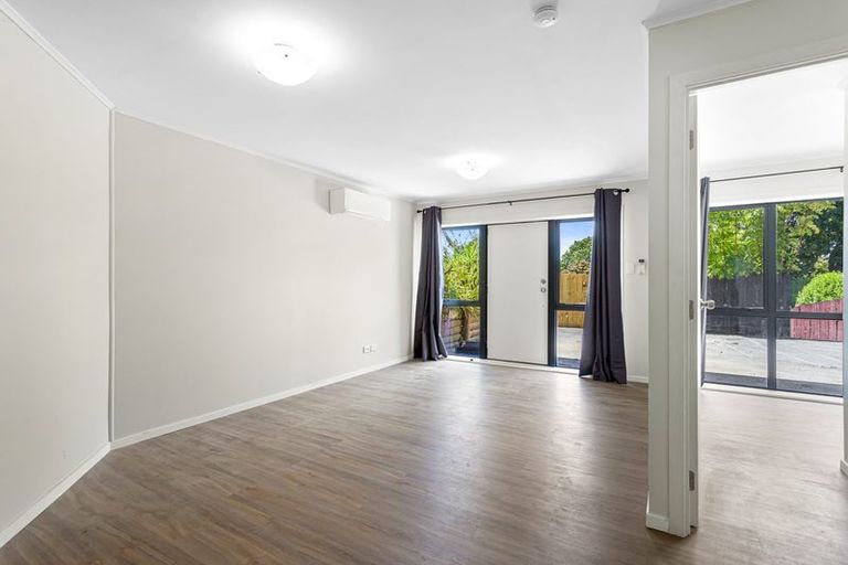 Photo of property in 12 Ribot Place, Randwick Park, Auckland, 2105