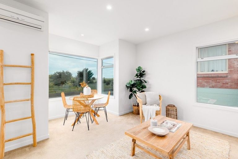 Photo of property in 384 Marine Parade, South New Brighton, Christchurch, 8062