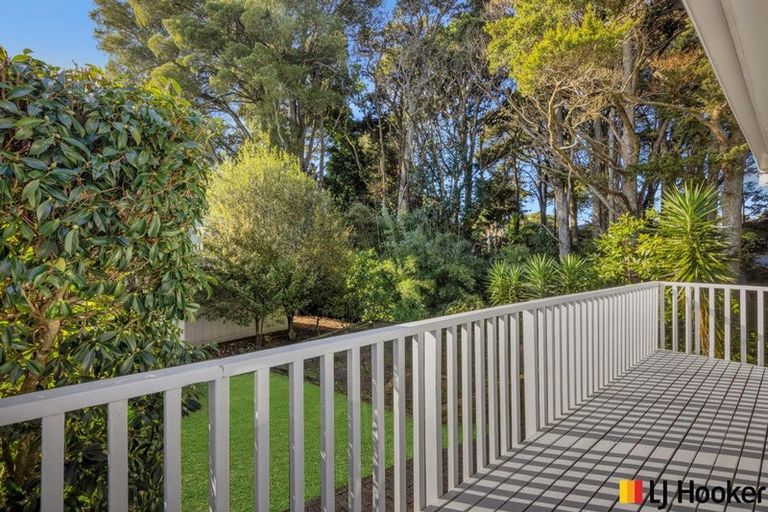 Photo of property in 23 Kahurangi Place, Hillpark, Auckland, 2102