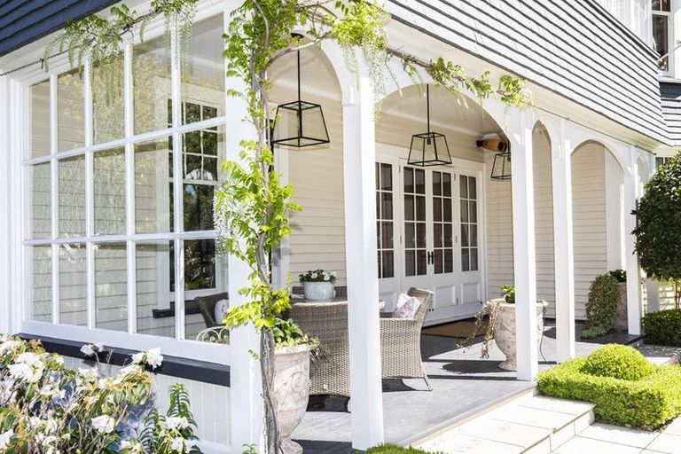 Photo of property in 5 Saint Barnabas Lane, Fendalton, Christchurch, 8052