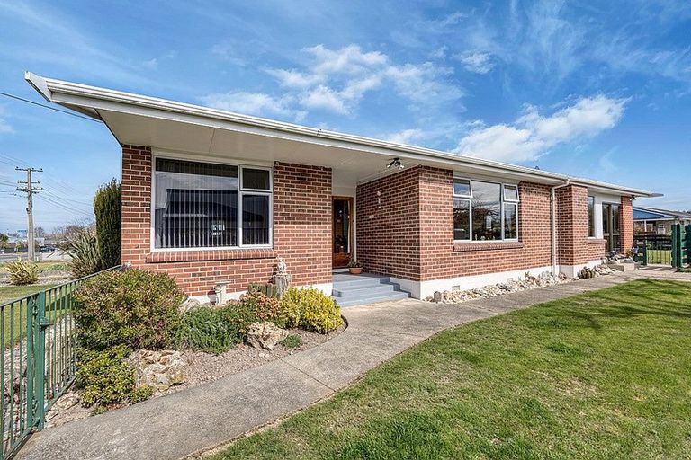 Photo of property in 31 Robertson Street, Gore, 9710