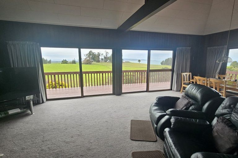 Photo of property in 61 Tinico Road, Kaka Point, Balclutha, 9271