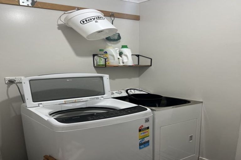 Photo of property in 198c Old Farm Road, Hamilton East, Hamilton, 3216