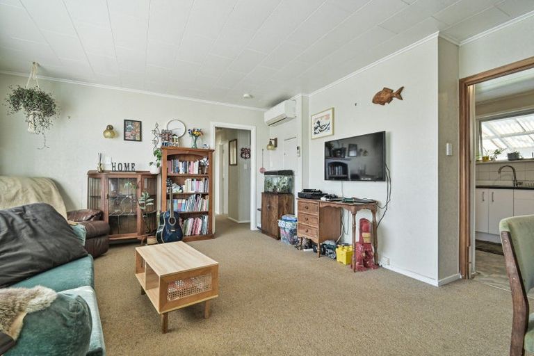 Photo of property in 1/704 Terrace Road, Parkvale, Hastings, 4122