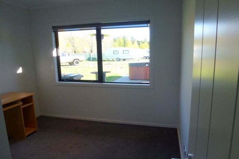 Photo of property in 6 Briar Crescent, Alexandra, 9320