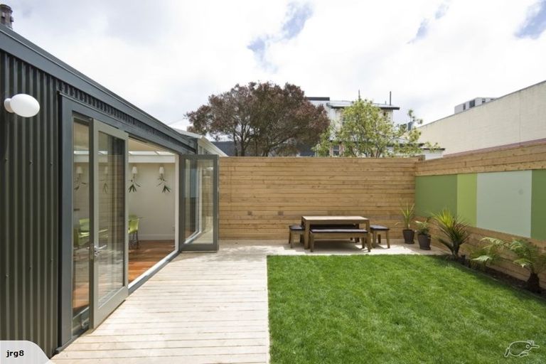 Photo of property in 110 Abel Smith Street, Te Aro, Wellington, 6011