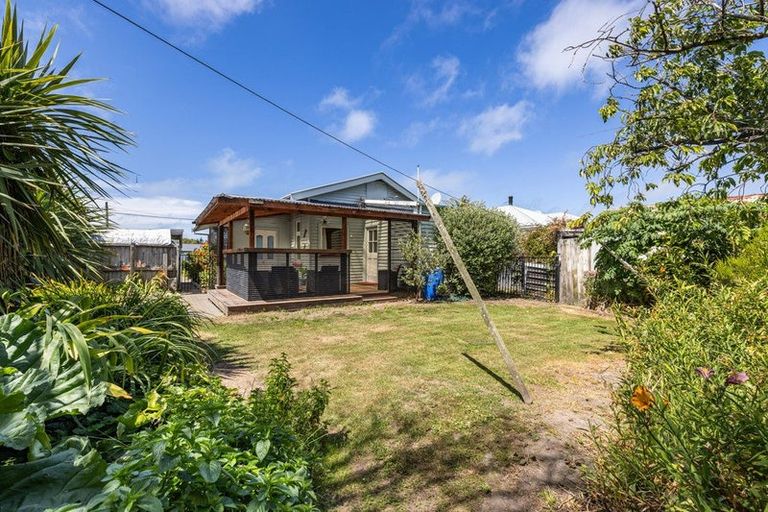 Photo of property in 180 Union Street, New Brighton, Christchurch, 8061