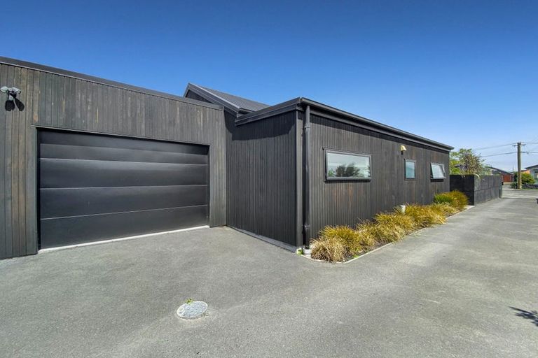 Photo of property in 30 Allard Street, Edgeware, Christchurch, 8013