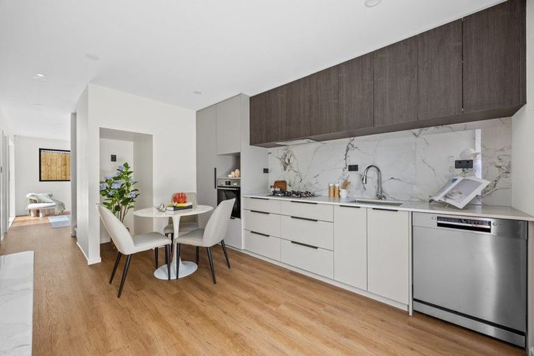 Photo of property in 4 Bettina Place, Manurewa, Auckland, 2102