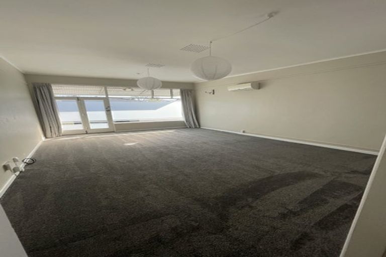 Photo of property in 11 Tane Street, New Lynn, Auckland, 0600