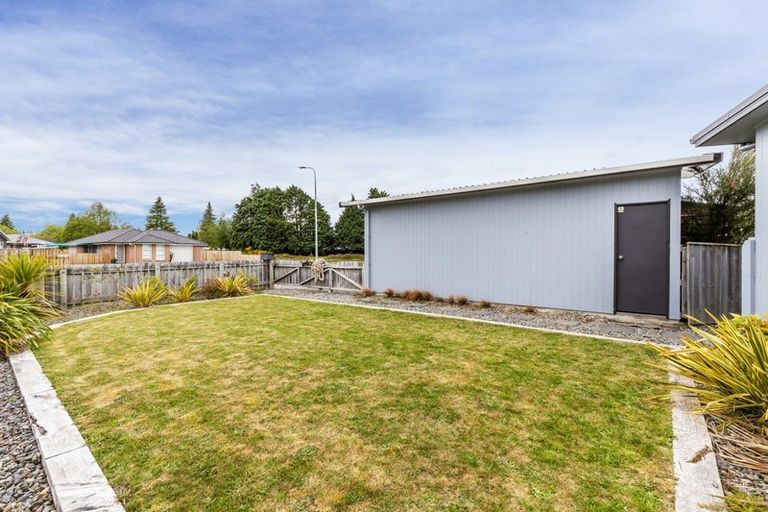 Photo of property in 26 Ngahana Place, Turangi, 3334