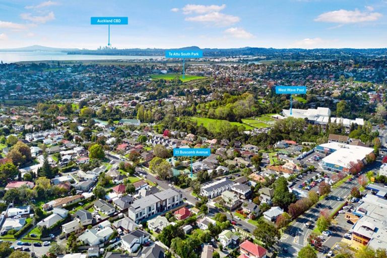 Photo of property in 23 Buscomb Avenue, Henderson, Auckland, 0610