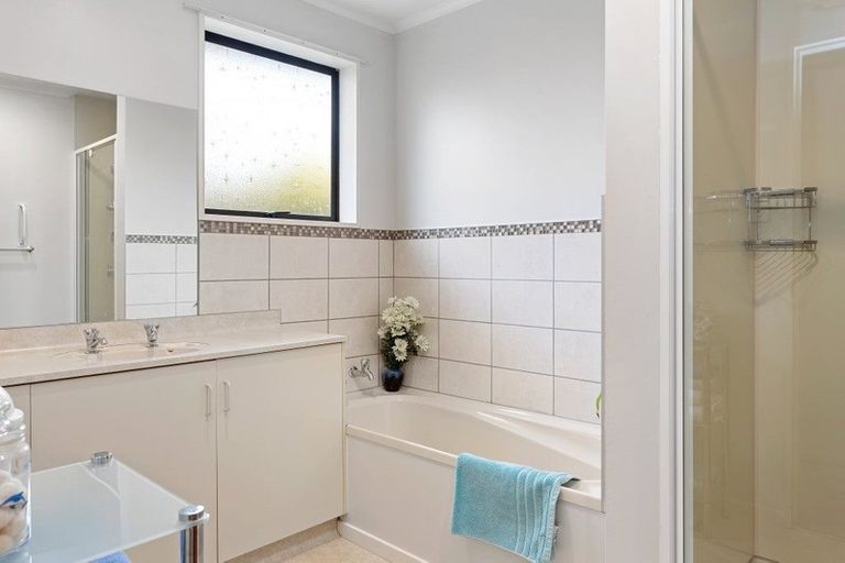 Photo of property in 41 Kowhai Avenue, Rangiora, 7400