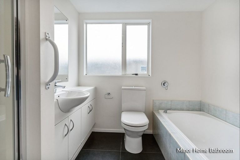 Photo of property in 5 Dulwich Place, Burswood, Auckland, 2013