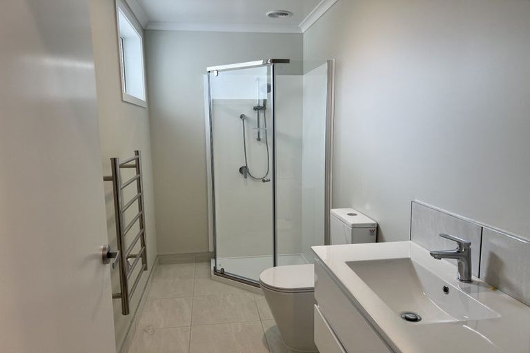 Photo of property in 16 Waruhia Crescent, Rototuna North, 3281
