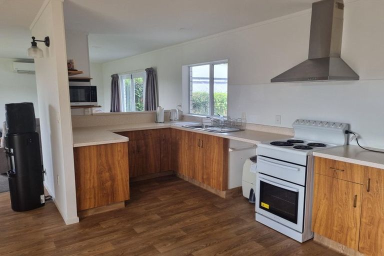 Photo of property in 425 Carrington Street, Upper Vogeltown, New Plymouth, 4310