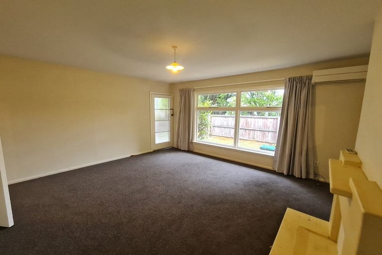 Photo of property in 1/98 Hinau Street, Riccarton, Christchurch, 8041