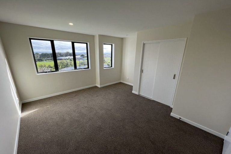 Photo of property in 455c Don Buck Road, Massey, Auckland, 0614