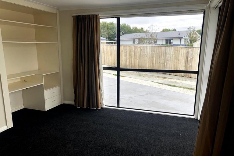 Photo of property in 13 Kaplan Avenue, Islington, Christchurch, 8042