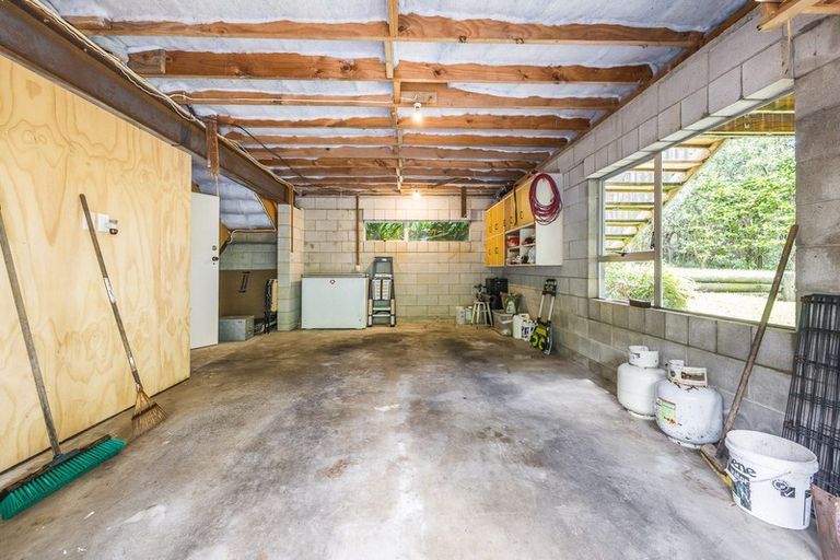 Photo of property in 4a Puketitiro Street, Glen Eden, Auckland, 0602