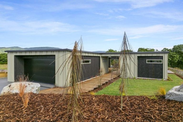 Photo of property in 14 Ridgeway Terrace, Taradale, Napier, 4112