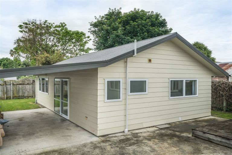 Photo of property in 35 Ranfurly Street, Hokowhitu, Palmerston North, 4410
