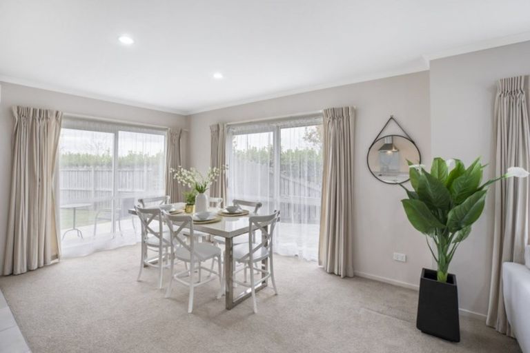 Photo of property in 1 Poaka Avenue, Takanini, 2112