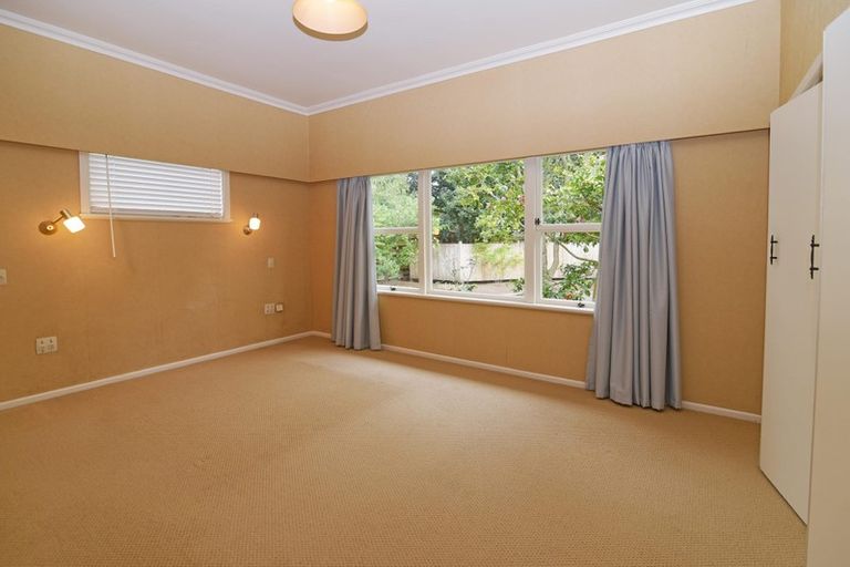 Photo of property in 40 Avondale Road, Taradale, Napier, 4112