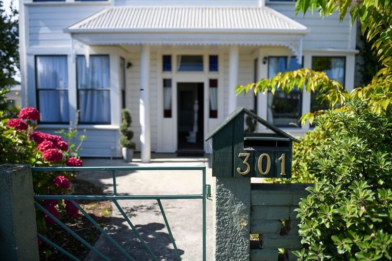 Photo of property in 301 Kaitangata Highway, Stirling, 9231