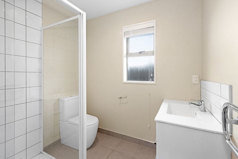 Photo of property in 5/286 Pages Road, Wainoni, Christchurch, 8061