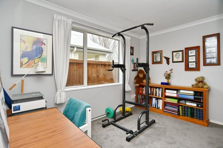 Photo of property in 26 Pounamu Place, Pegasus, 7612