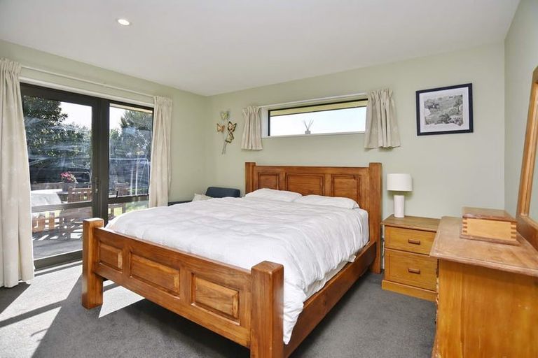 Photo of property in 9 Parkinson Place, Woodend, 7610