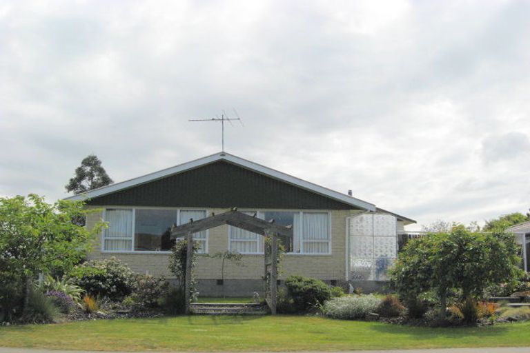 Photo of property in 3 Panckhurst Drive, Woodend, 7610