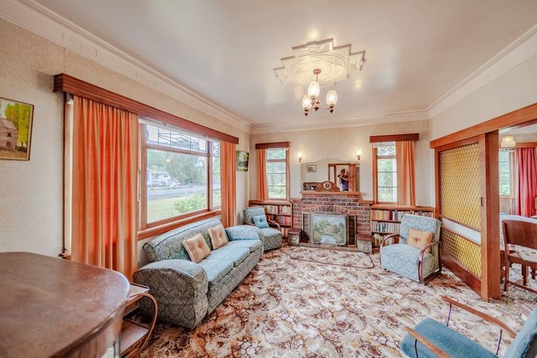 Photo of property in 11 Mill Road, Clive, 4102