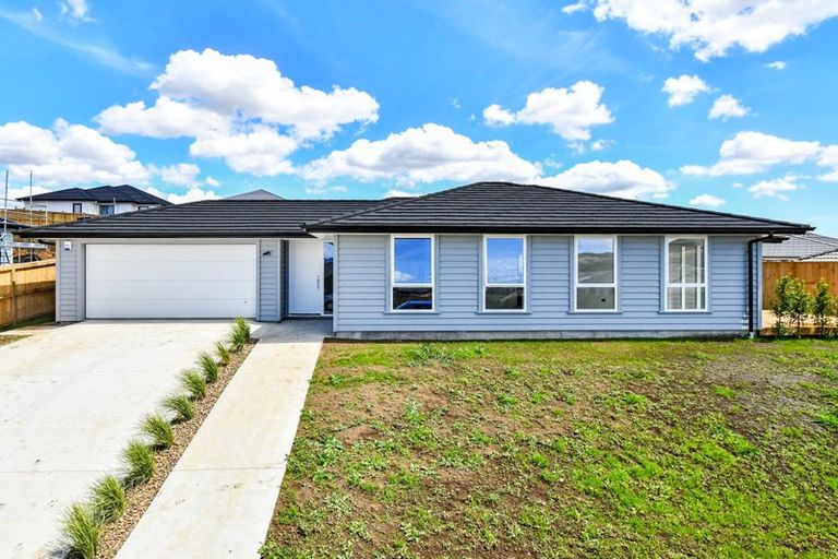 Photo of property in 12 Clendon Court, Pokeno, 2402