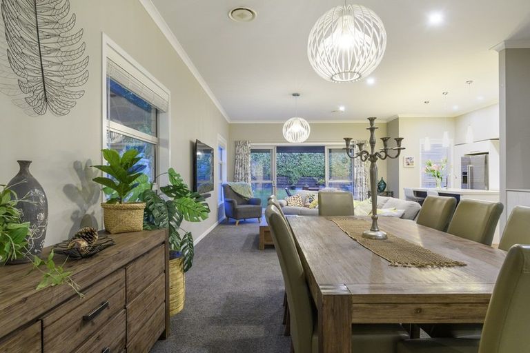 Photo of property in 15 Tall Oaks Way, Bethlehem, Tauranga, 3110