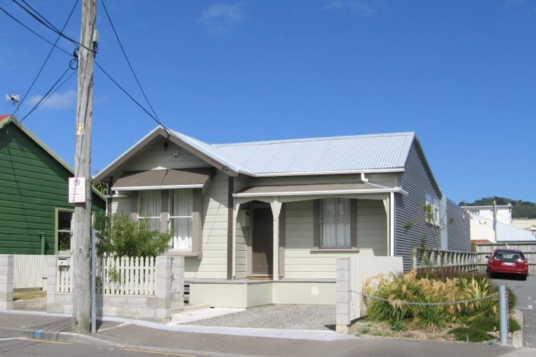 Photo of property in 4 Green Street, Newtown, Wellington, 6021