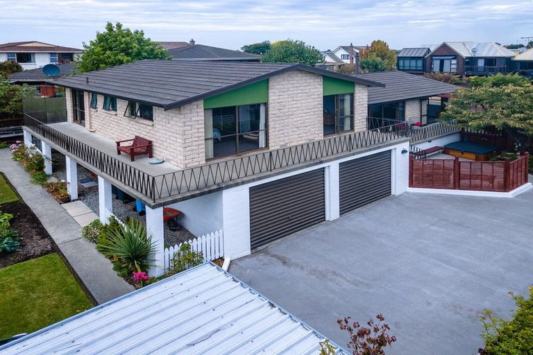 Photo of property in 16 Monowai Place, Glenwood, Timaru, 7910