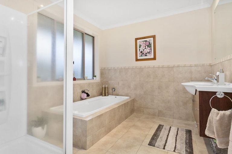 Photo of property in 1 Glenroy Place, Cambridge, 3434