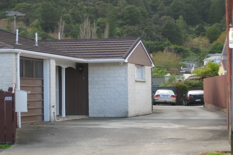 Photo of property in 4/265 Stokes Valley Road, Stokes Valley, Lower Hutt, 5019