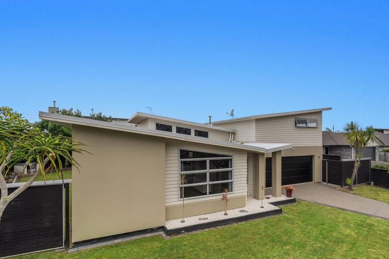 Photo of property in 42 Waterways Drive, Ohope, 3121